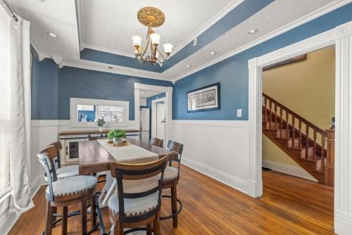 College Park Getaway in Winchester (KY)
