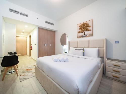 Sleek Studio in Azizi Riviera Modern and Cozy Stay, Dubái (foto 3)