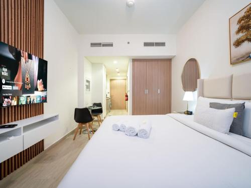 Sleek Studio in Azizi Riviera Modern and Cozy Stay, Dubái (foto 4)