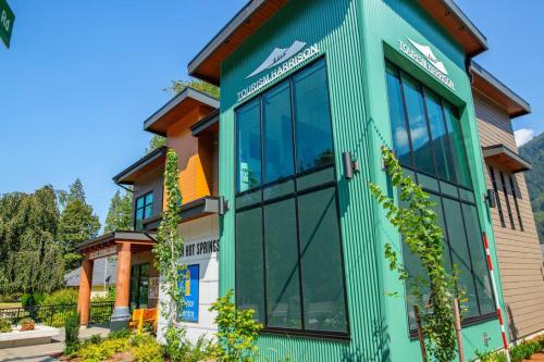 2 Bedroom with Lake and Mtn Views, Harrison Hot Springs (zdjęcie 9)
