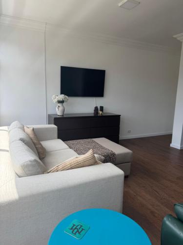 Conforto e Localização Estratégica - Perto de Tudo (Conforto e Localizacao Estrategica - Perto de Tudo) in อนิตาการิบัลดี