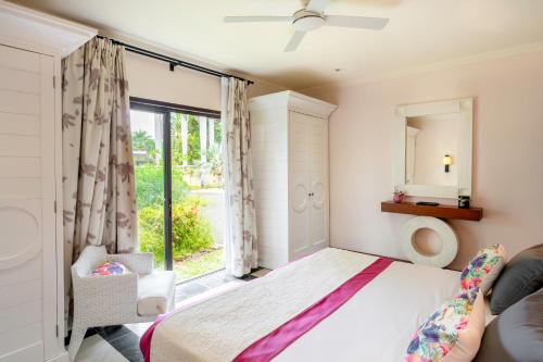 Villa Ebony -Tropical Design with Ocean Views, West Coast Villa Ebony -Tropical Design with Ocean Views, West Coast