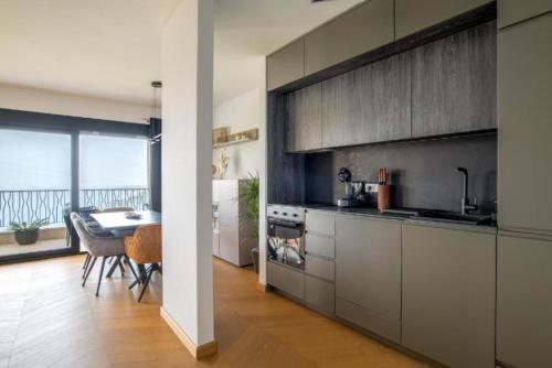 Magic view - Apartment with Pool, Budva (zdjęcie 8)