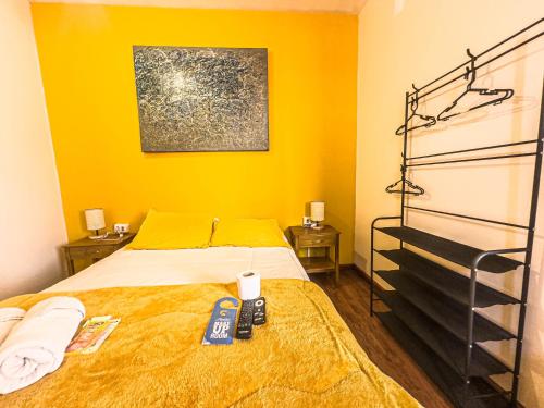 Lobo Hostel La Paz - image 2