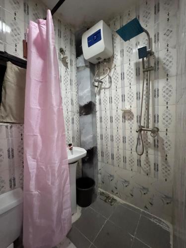 ROSEGARDENLODGe68 in Kosofe