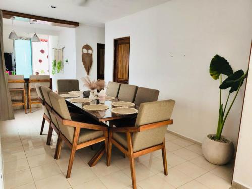 Casa Lilieth Premium en Valladolid in 弗蘭波亞內斯II