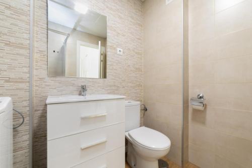 Luxury V - Ferga Suites - image 13