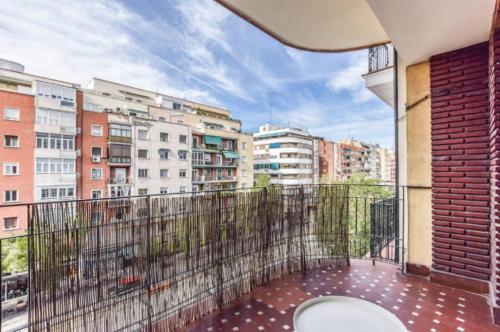 AH -Tu piso ideal en Retiro - Moderno y con estilo, Madrid (Foto 6)