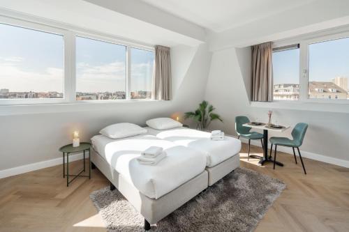 Ocean House Zandvoort Room Type - Twin Room with City View