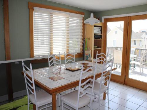 Duplex 2Nd Fl Beach Badges Oceanside Outdoor Shower Wifi Duplex 2Nd Fl Beach Badges Oceanside Outdoor Shower Wifi