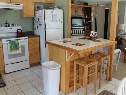 Duplex 1St Fl Ocean Side Beach Badges Outdoor Shower Wifi Duplex 1St Fl Ocean Side Beach Badges Outdoor Shower Wifi