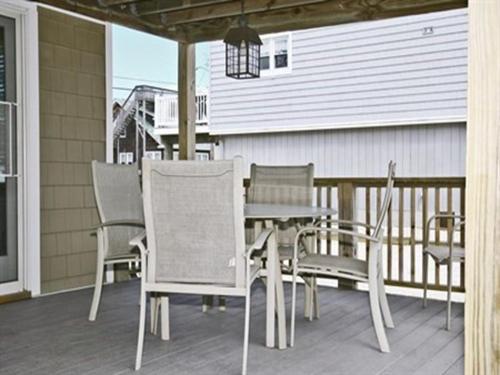 Duplex 1St Fl Ocean Side Beach Badges Outdoor Shower Wifi Duplex 1St Fl Ocean Side Beach Badges Outdoor Shower Wifi