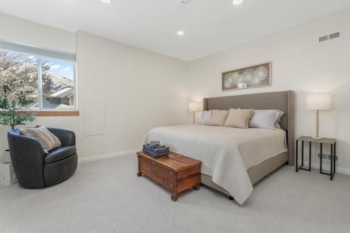 2BR Mtn Escape King Bed, Views & Summer Hikes – khách sạn tại Draper