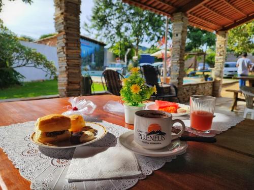 Food and beverages, Hotel Pousada Caminho Pireneus in Pirenopolis