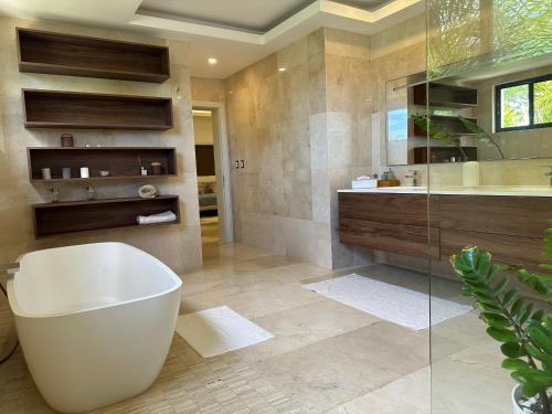 Villa paraiso in Juan Dolio Town Center