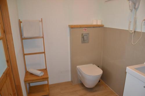 Flores Apartament - image 7