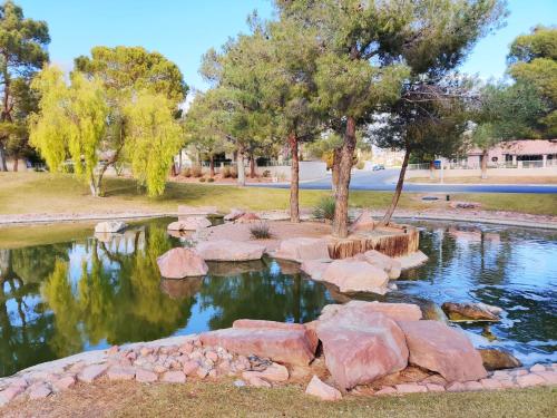 Attraksjoner i nærheten, Nice Private Room in a House Close to Red Rock & Las Vegas Strip #1 in Summerlin