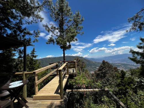 Glamping, Jacuzzi, Malla Catamarán y Desayuno en Santa Elena, Medellín (fotografie 5)