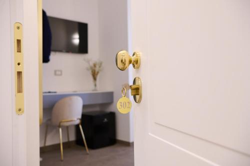 Superior Double Room image 3