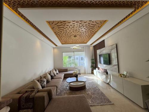 3 Bedroom apartment near Highway with parking, Casablanca (foto 10)