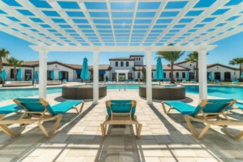 Special Offer Beautiful Pvt Pool and Spa Home - image 4