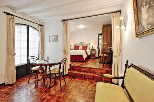 蘇默塞德酒店 (Hotel de Su Merced) in 蘇克雷