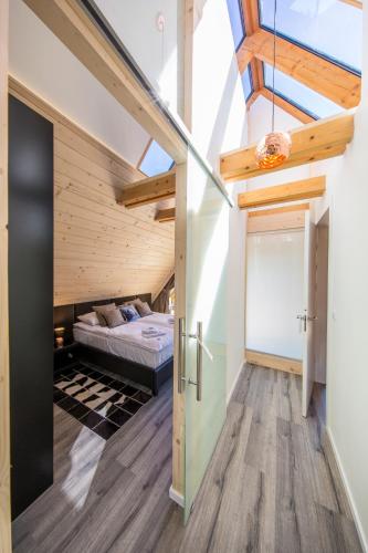 udanypobyt Apartament Sky SPA - image 3