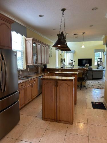 Wellington Hideaway Villa in เวลลิงตัน (FL)