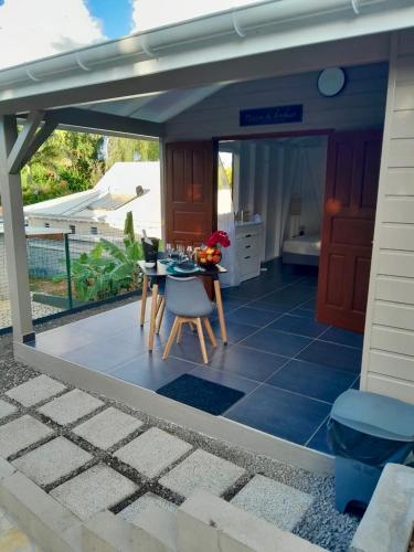 View, Sunset Breeze Bungalow - Jarry in Baie-Mahault