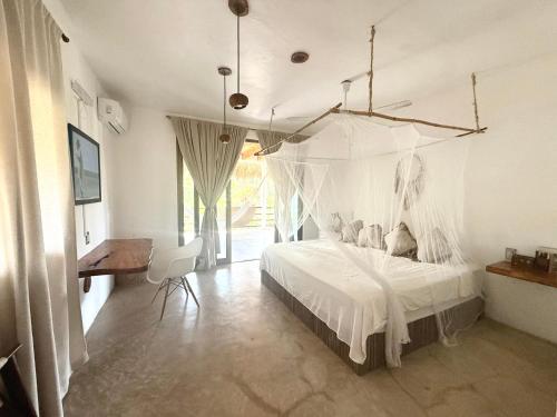 Bikini Beach House in Puerto Escondido