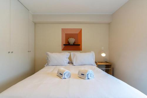 Indie Sunshine 1BR by Geko
