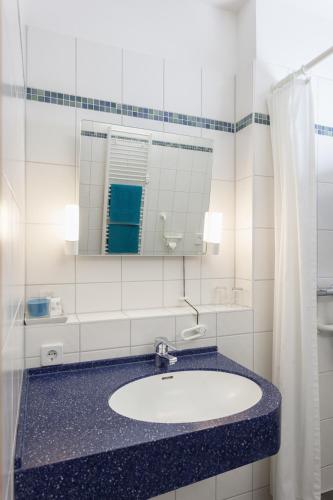 Fürdőszoba, Hotel Mit-Mensch in Lichtenberg