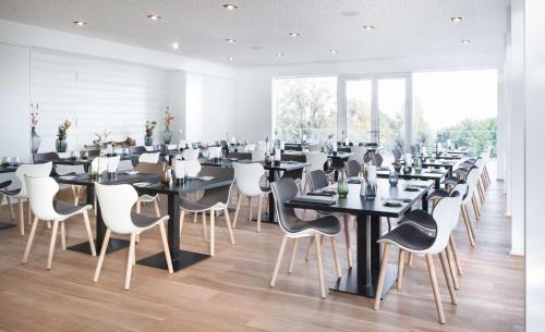 SCOTTY & EMILY Hotel Ulm - 레스토랑