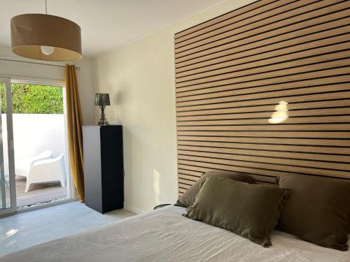 DUPLEX in เปรอลส์