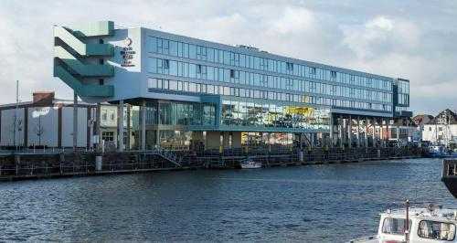 Best Western Plus Hotel Bremerhaven - image 2
