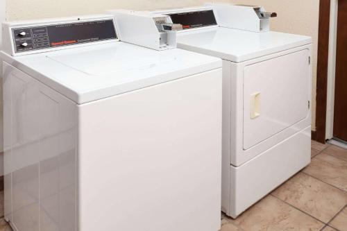 林肯速8酒店 林肯速8酒店