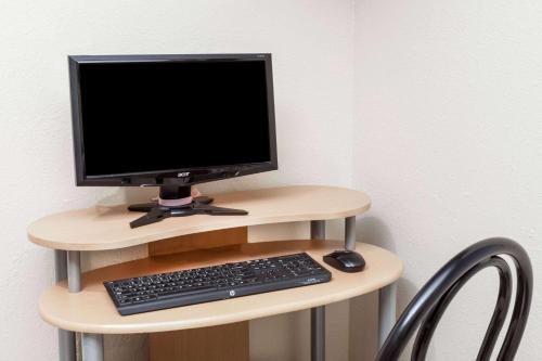 林肯速8酒店 林肯速8酒店