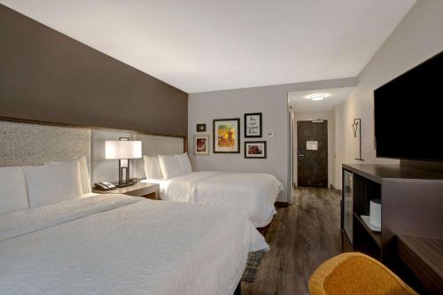 Queen Room room in Hampton Inn & Suites San Antonio Riverwalk