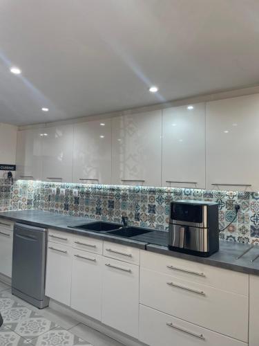 Maison climatisée 4 chambres terrasse 3 kms plage gîte à louer Saint-Laurent-de-la-Salanque