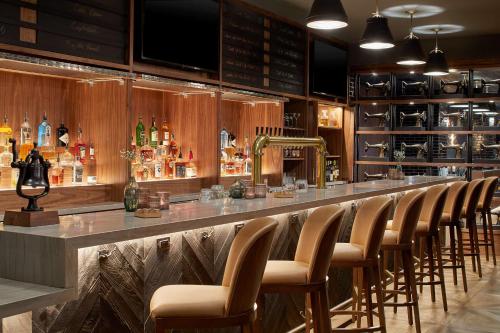 Cumberland House Knoxville, Tapestry Collection by Hilton