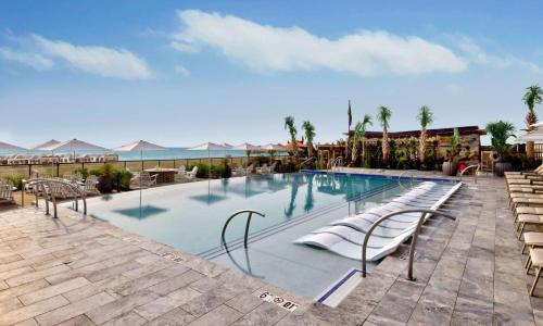 Embassy Suites By Hilton Virginia Beach Oceanfront Resort - image 12