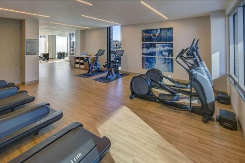 Embassy Suites By Hilton Virginia Beach Oceanfront Resort - image 7