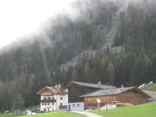 Viesnīcas āriene, Berggasthof Stallwies in Martello