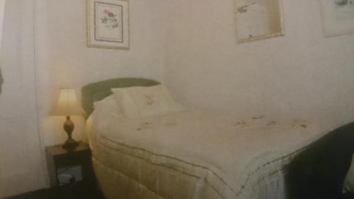 Crawfords Guest house - image 7