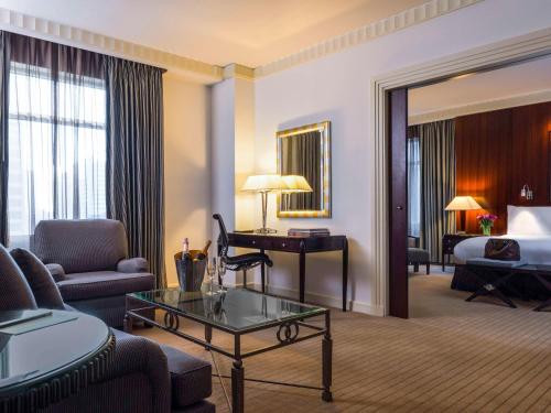 666129155 Sofitel New York