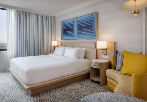 Luxury King Room