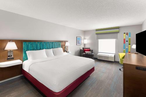 Hampton Inn & Suites Dothan - image 12