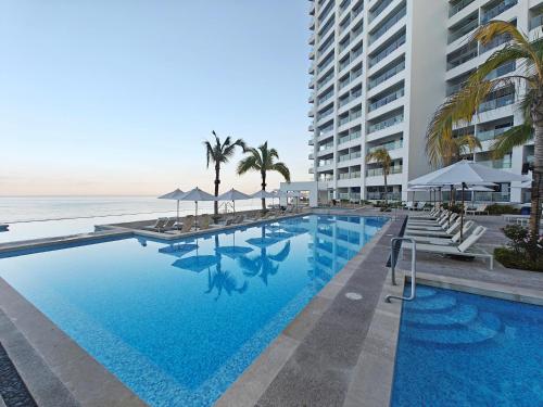Beachfront Luxury Condo, Great Location in Puerto Vallarta, Mexico