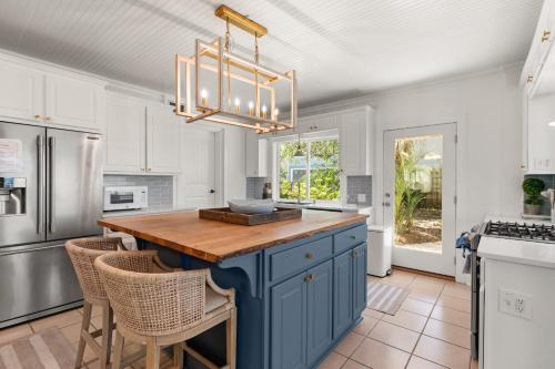 The Oak on the River - 2311 Ocean Rd