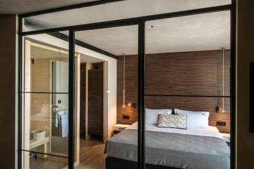 Chania Flair Deluxe Boutique Hotel - image 3
